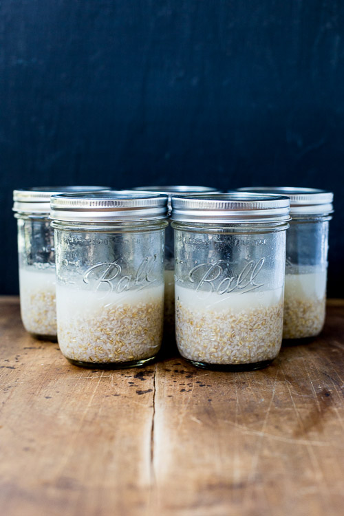 overnight steel cut oatmeal in jars | the merry gourmet